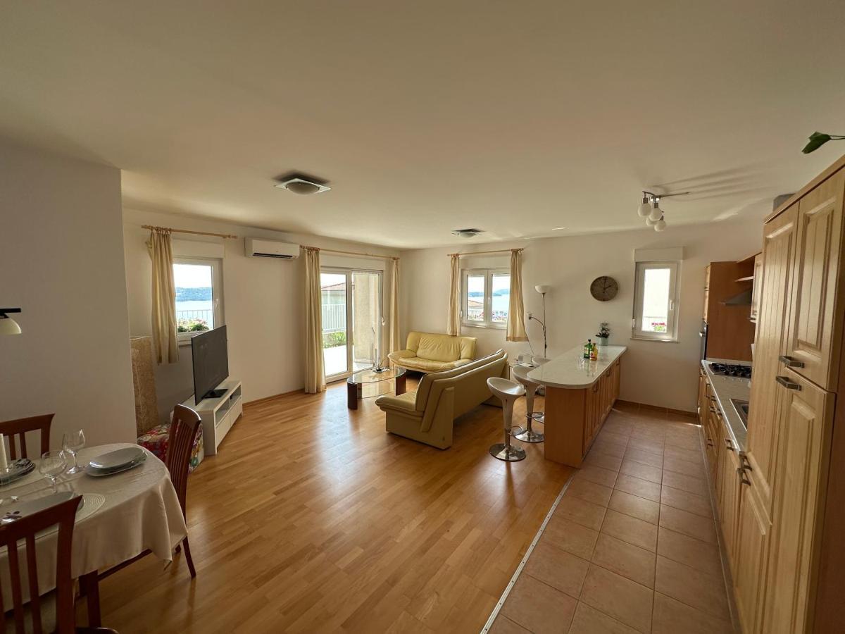Aurora Luxury Apartment Trogir Exteriér fotografie